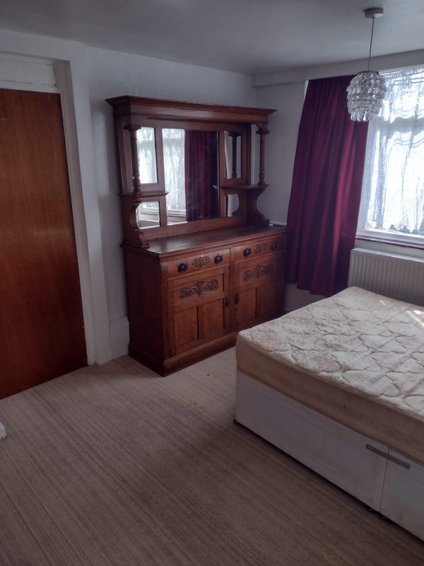 WhatsApp Image 2025-06-14 at 04.52.34 (1)